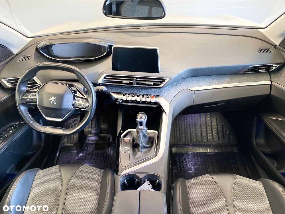 Peugeot 3008 - 9
