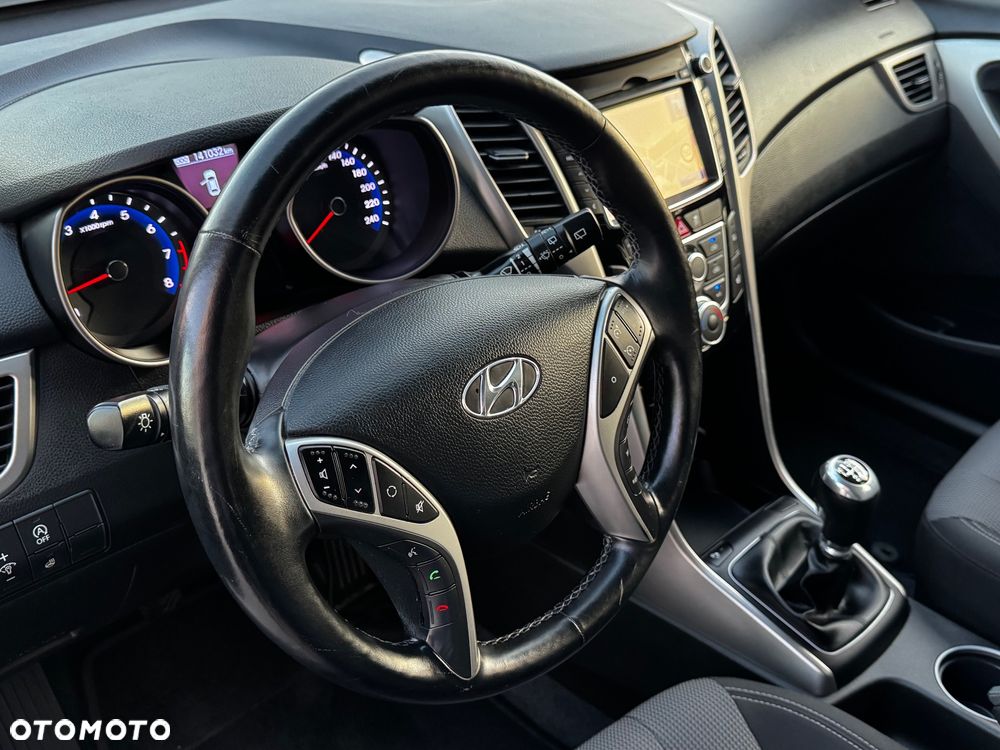 Hyundai i30 1.4 Passion Plus - 31