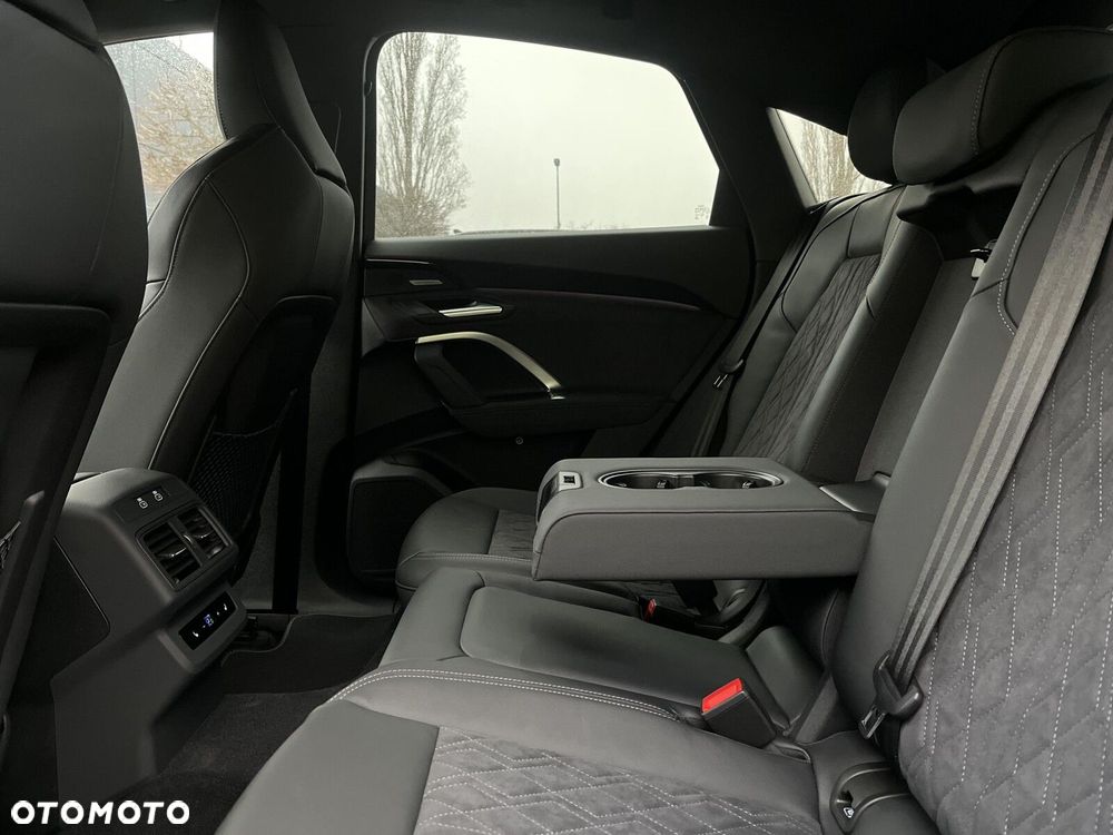 Audi Q5 Sportback - 19