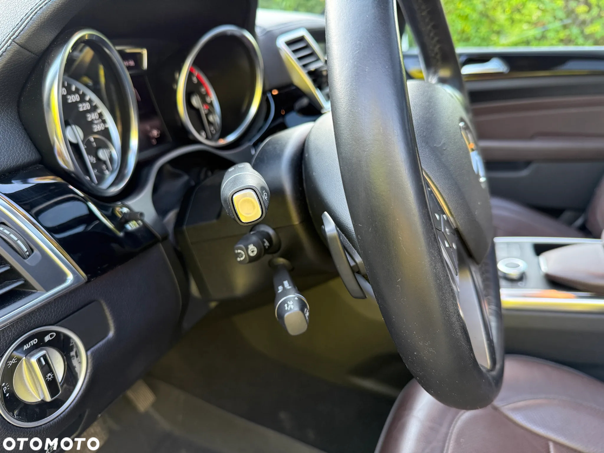 Mercedes-Benz ML 350 BlueTec 4-Matic - 21