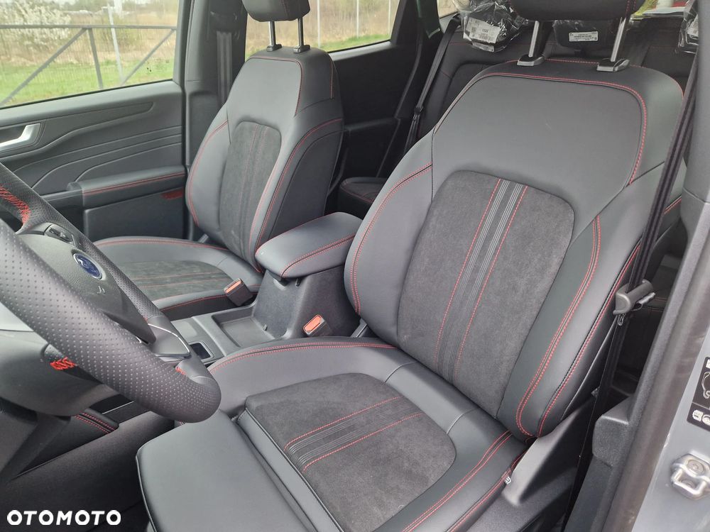 Ford Kuga 2.5 FHEV AWD ST-Line X eCVT - 9