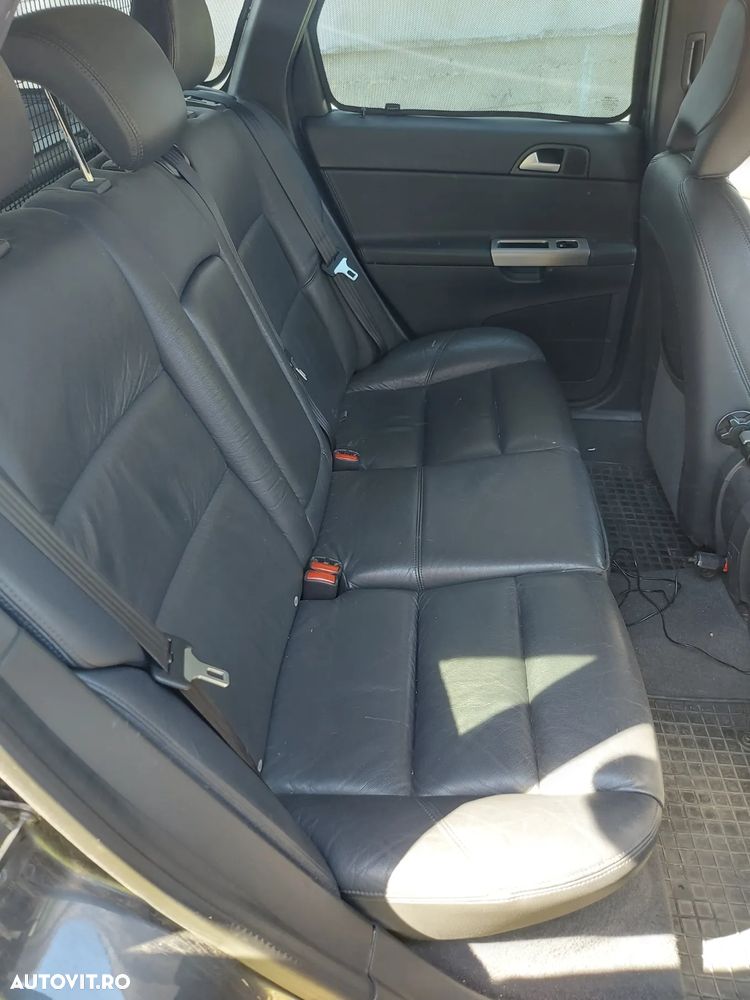Volvo V50 - 5