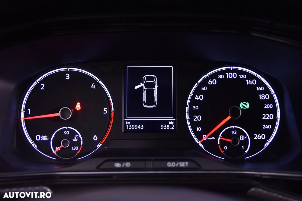 Volkswagen T-Cross - 10