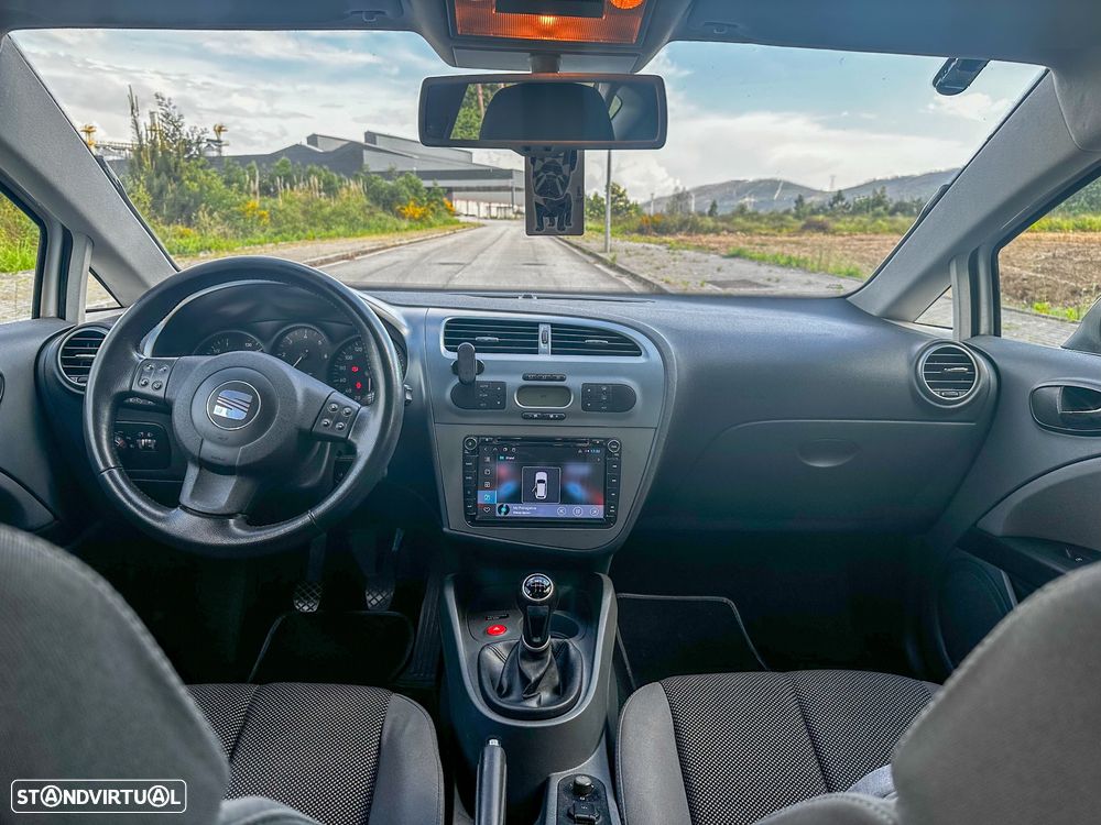 SEAT Leon 2.0 TDI Stylance - 5