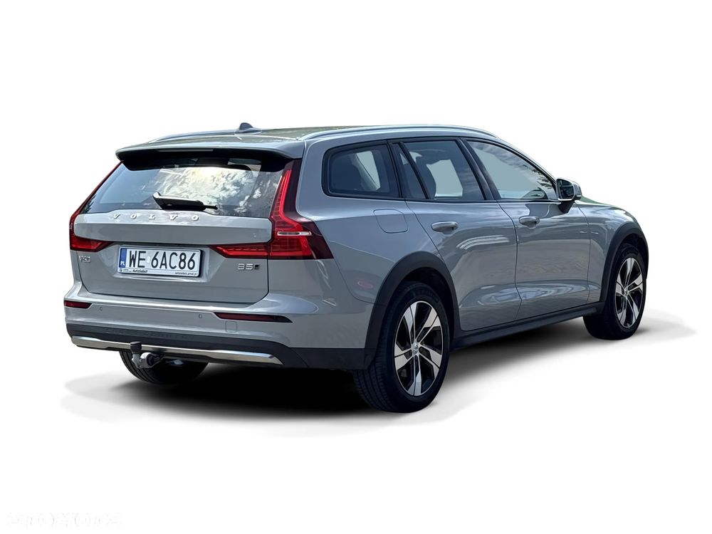 Volvo V60 B5 B AWD Plus Dark - 7