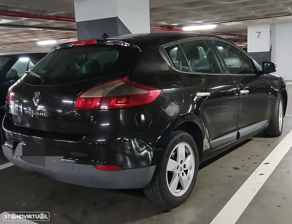 Renault Mégane 1.5 dCi Confort - 6