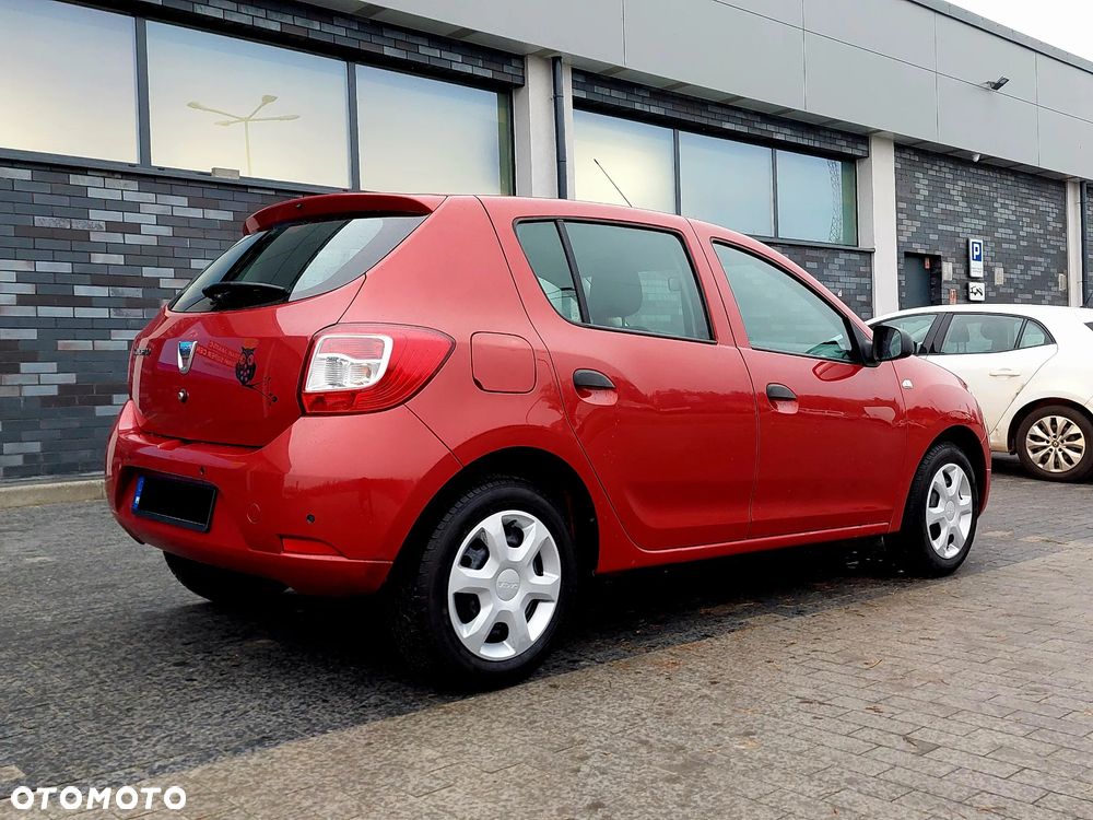 Dacia Sandero 1.2 16V 75 Live - 4