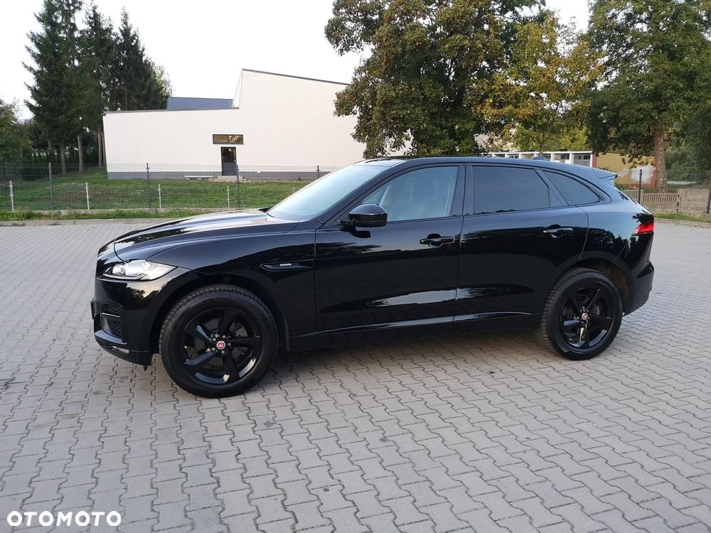 Jaguar F-Pace 20d AWD R-Sport - 19