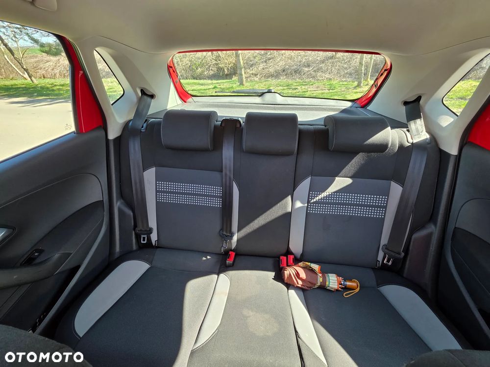 Volkswagen Polo 1.2 12V Comfortline - 12