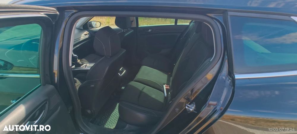 Renault Megane 1.5 dCI Color Edition - 4