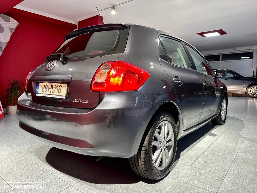 Toyota Auris 1.4 VVT-i AC+VSC - 6