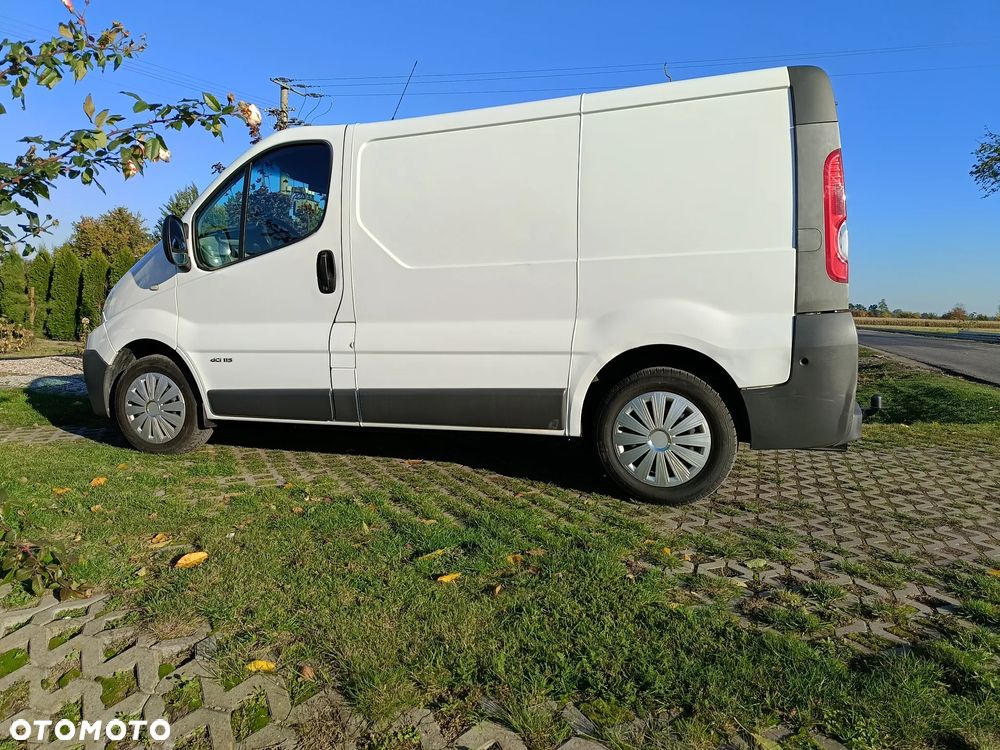 Renault Trafic - 14