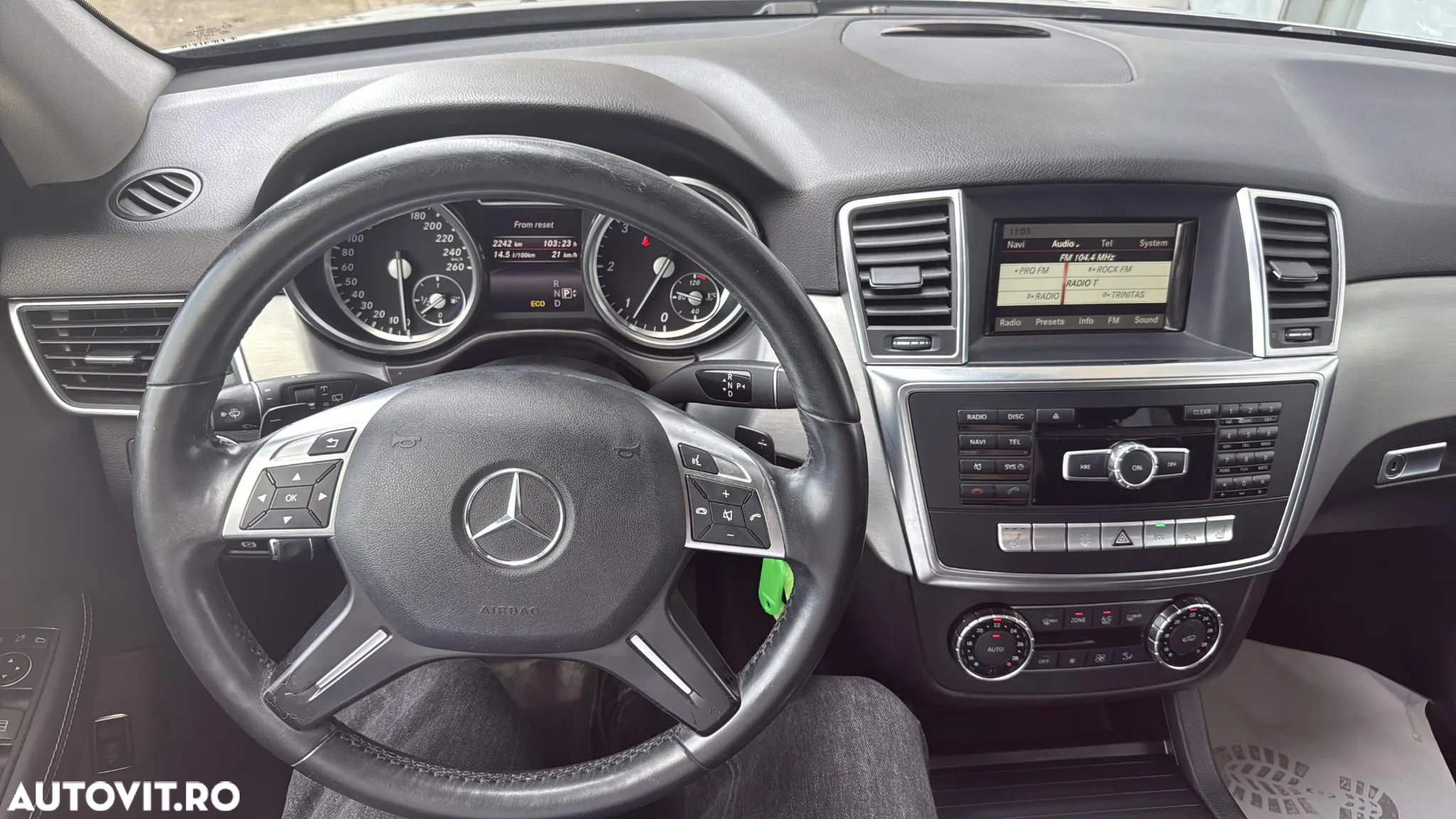 Mercedes-Benz ML - 16