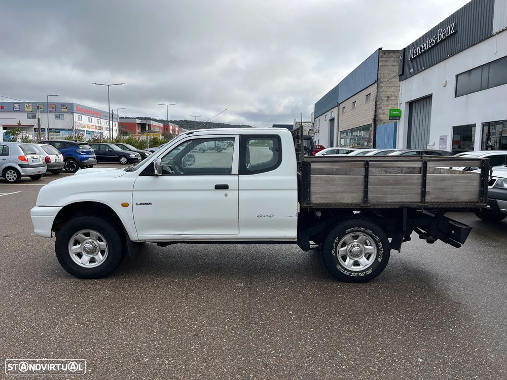 Mitsubishi L200 4x4 4 Lugares - 2