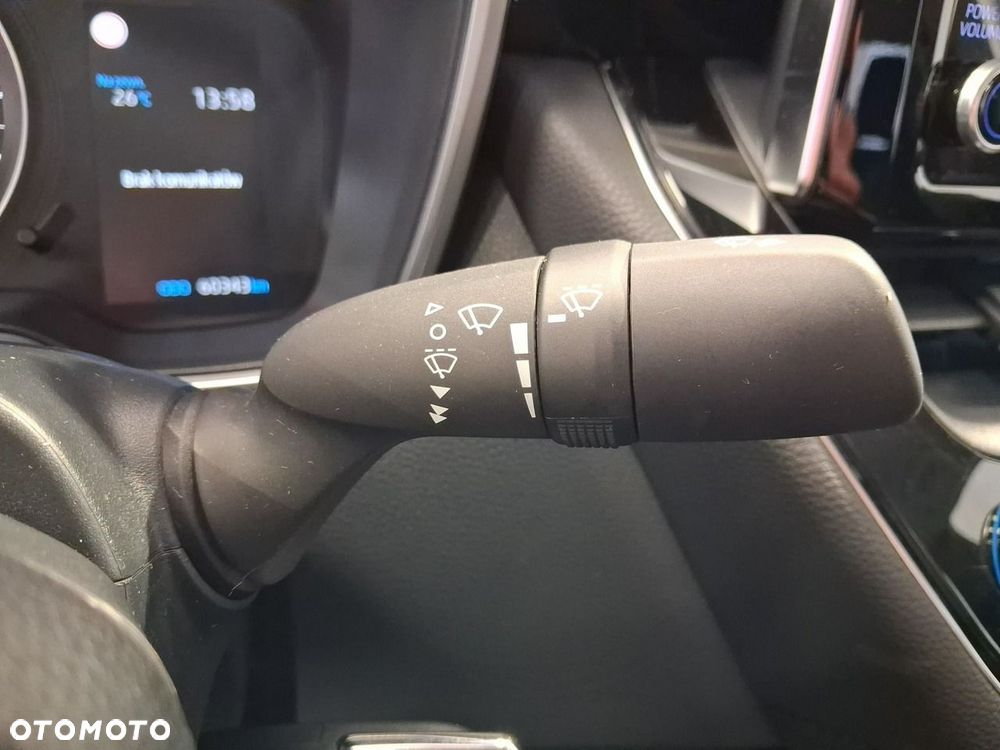Toyota Corolla - 22