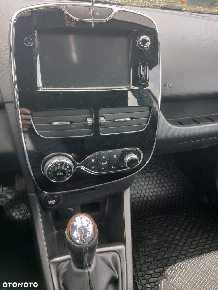 Renault Clio dCi 90 Limited - 9