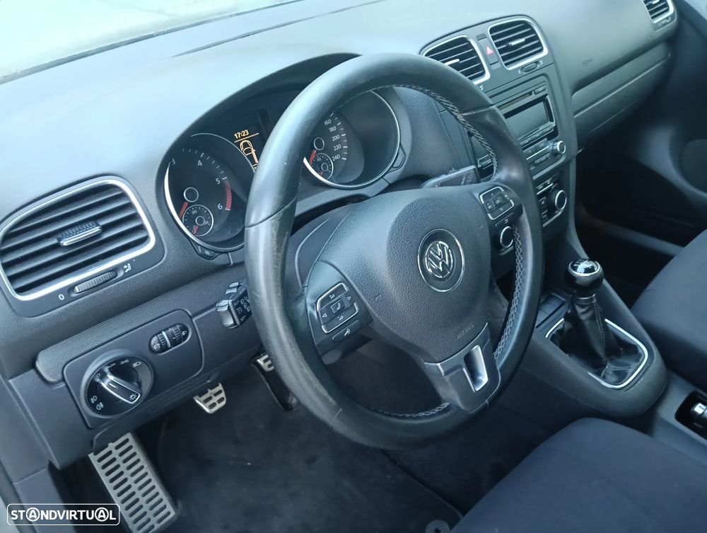 VW Golf 1.6 TDi Style - 9