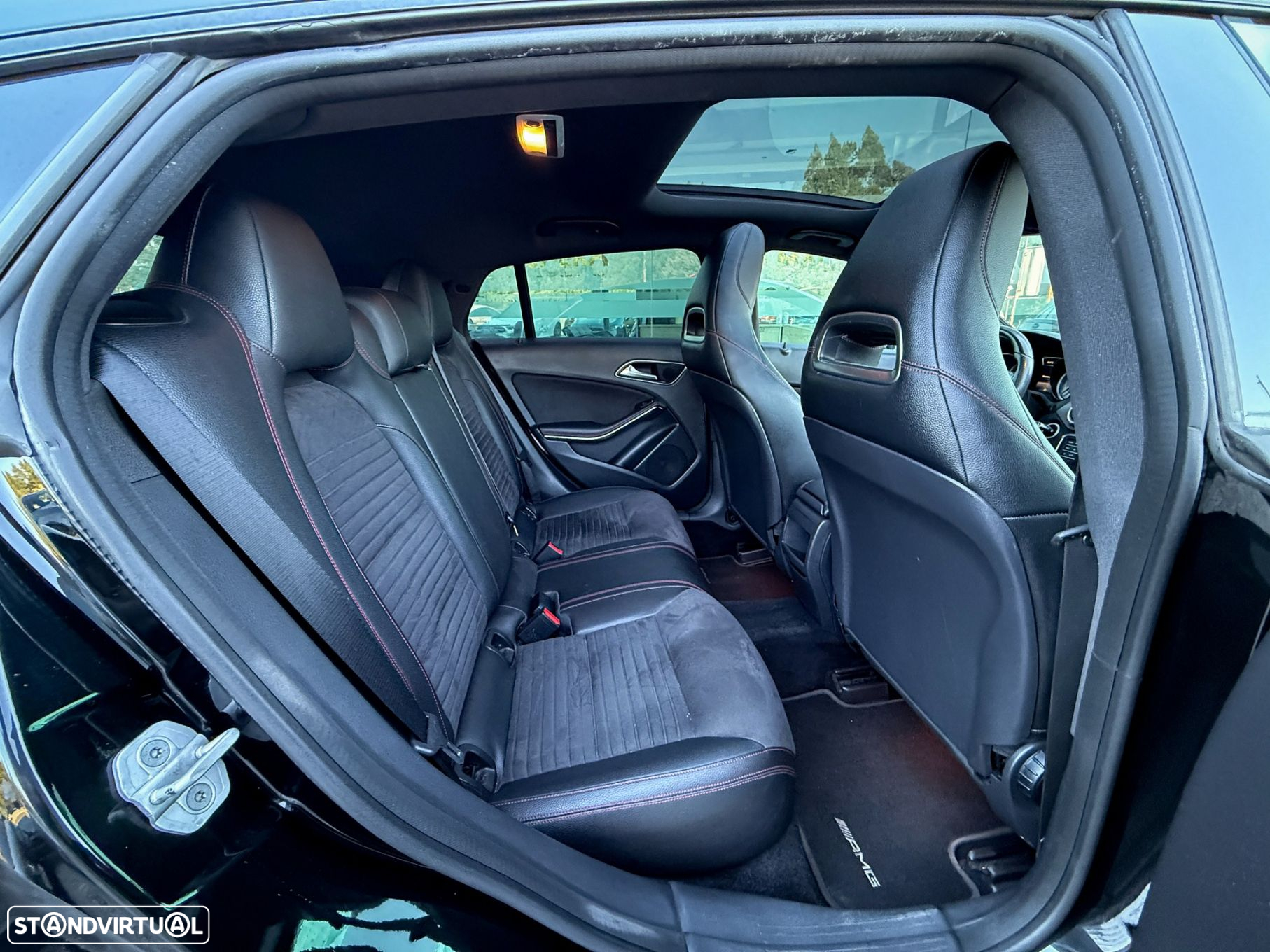 Mercedes-Benz CLA 200 d Shooting Brake AMG Line - 9