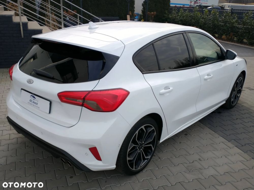Ford Focus 1.0 EcoBoost Hybrid ST-LINE DESIGN - 22