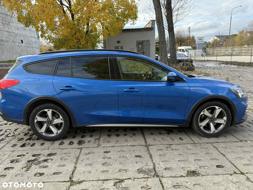 Ford Focus 1.5 EcoBoost Active X - 5