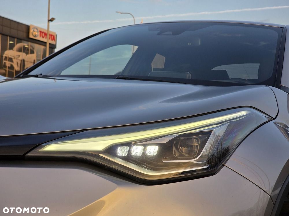 Toyota C-HR 2.0 Hybrid Executive - 4