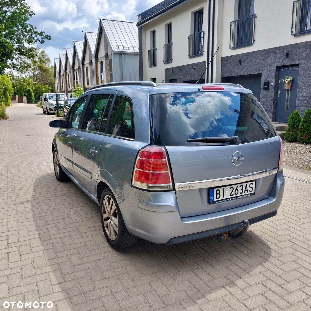 Opel Zafira 1.6 Enjoy - 6