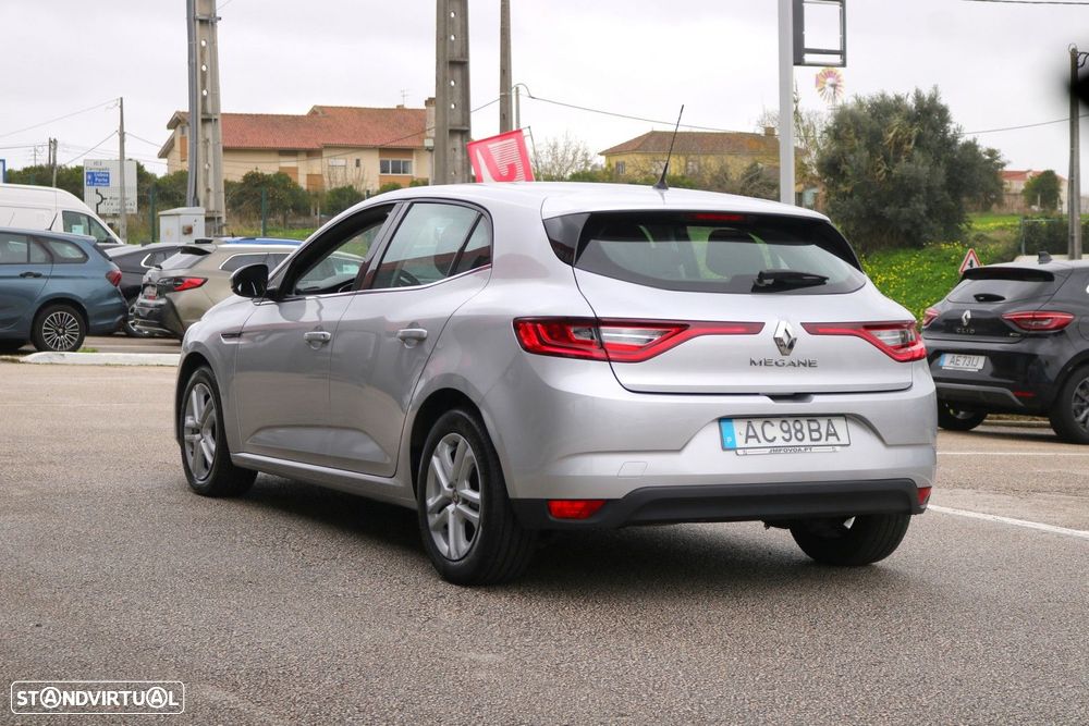 Renault Mégane 1.5 Blue dCi Zen - 7