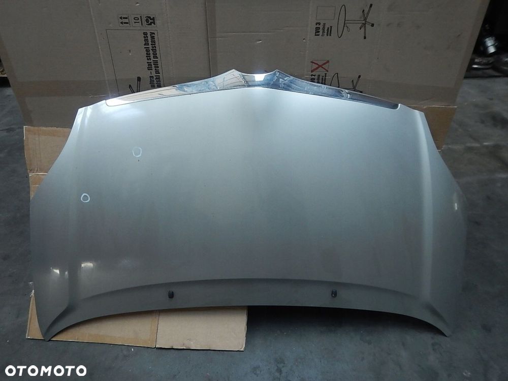 MASKA TOYOTA COROLLA VERSO I - 1