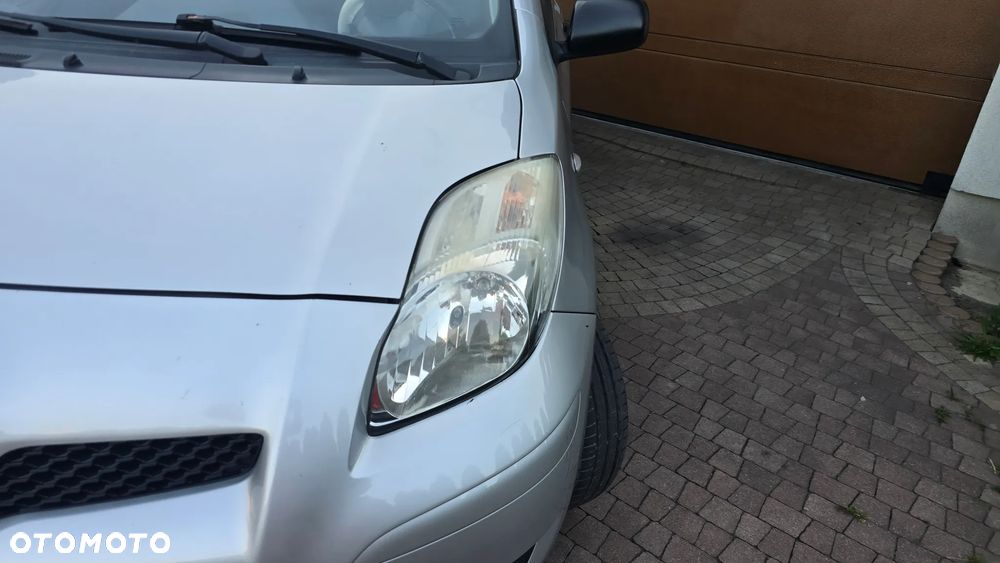 Toyota Yaris 1.0 Luna Start - 16