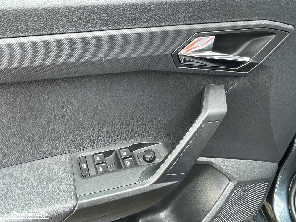 SEAT Arona 1.0 TSI Style - 27