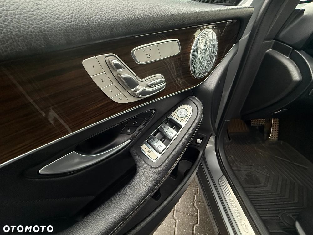 Mercedes-Benz GLC - 15