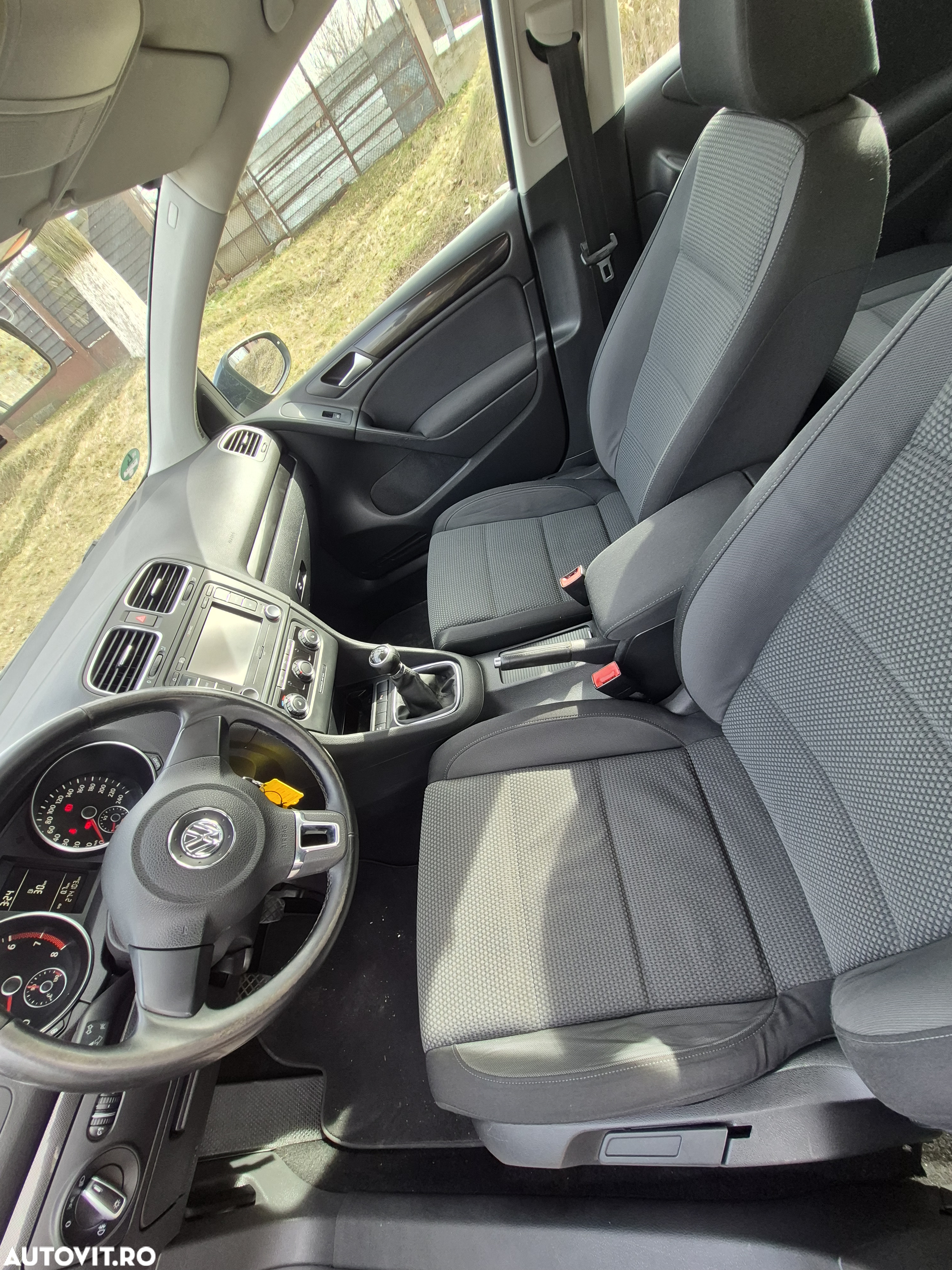 Volkswagen Golf 1.4 Comfortline - 14