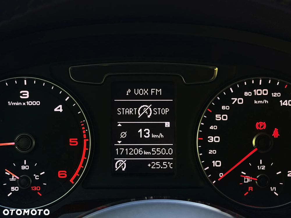 Audi Q3 2.0 TDI S tronic - 33