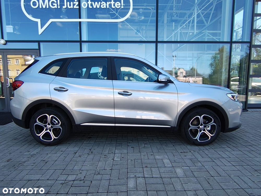 MG ZS Hybrid+ - 9