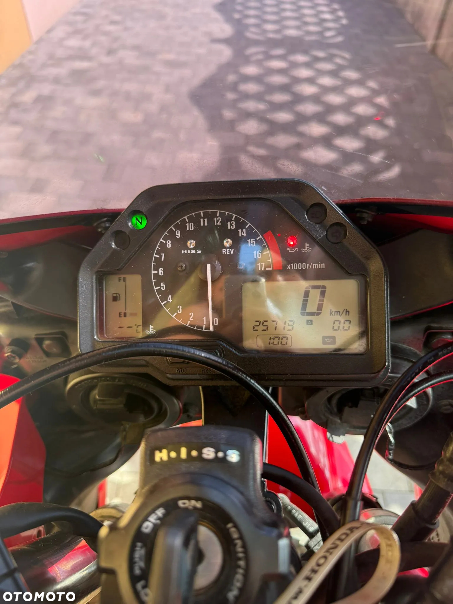 Honda CBR - 15