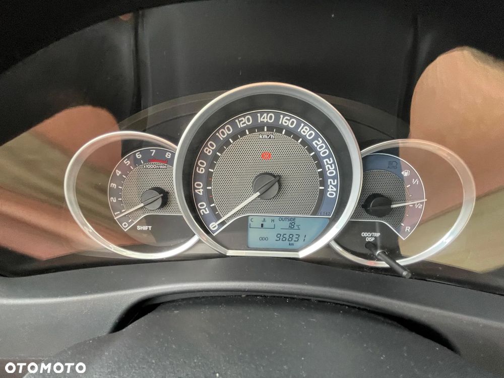 Toyota Auris 1.6 Valvematic Life - 18