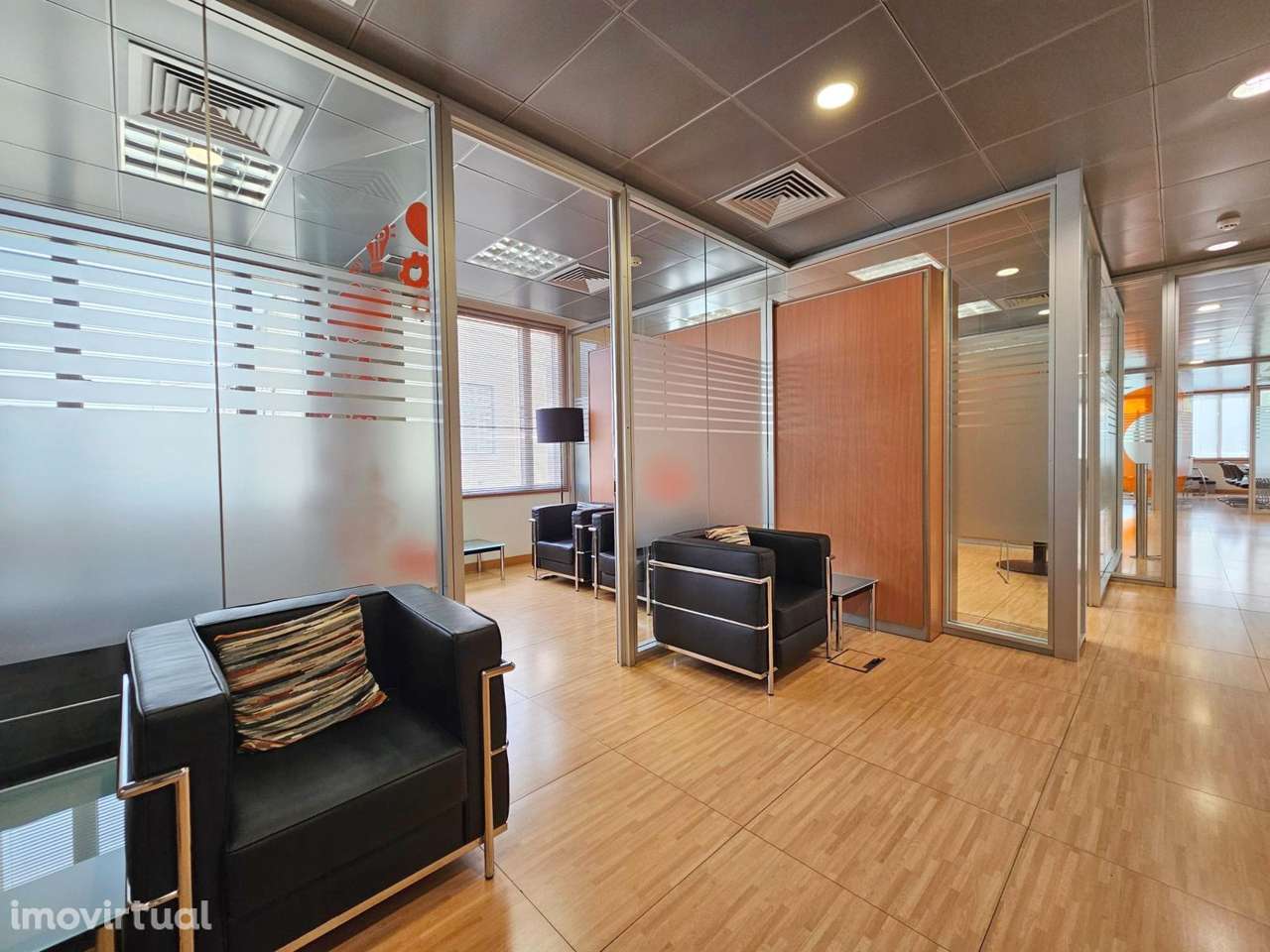Escritório Lisboa Arrendamento | 687 m2 | Campo Grande - Grande imagem: 4/21