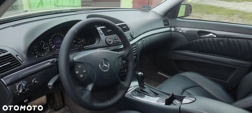 Mercedes-Benz Klasa E - 21