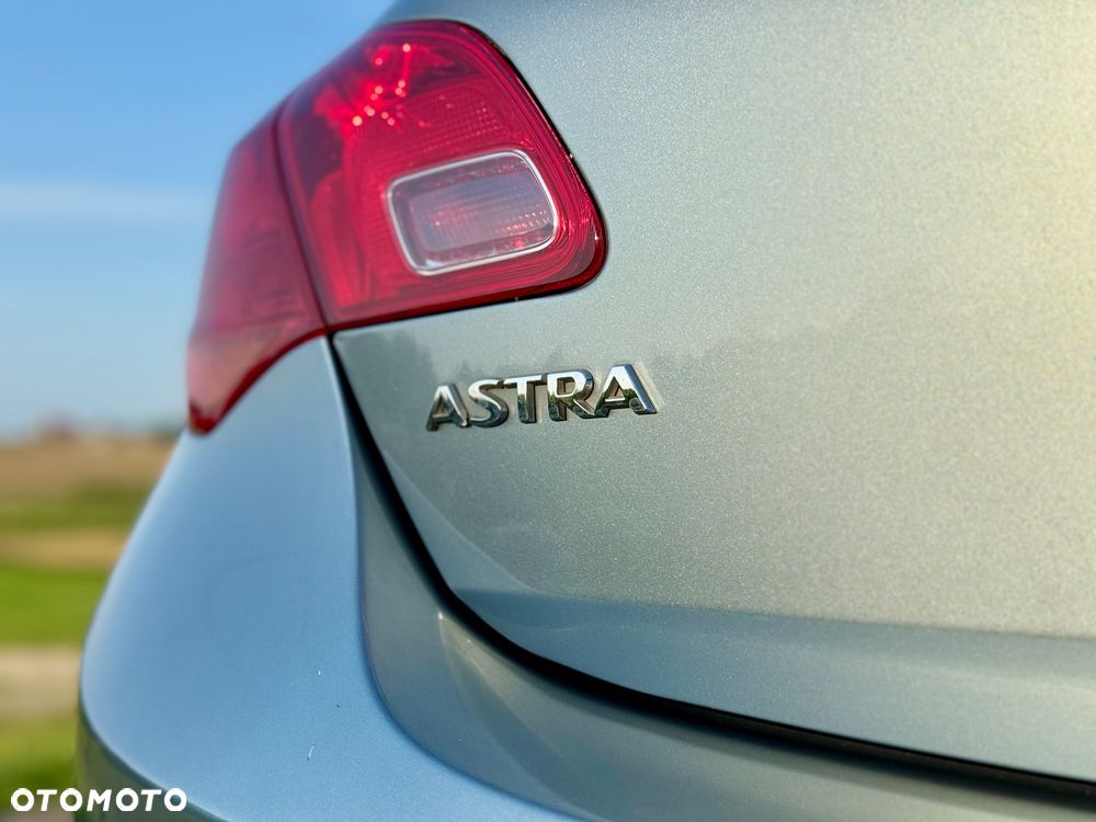 Opel Astra 1.7 CDTI DPF ecoFLEX Start/Stop Exklusiv - 12
