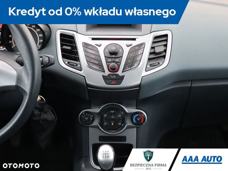 Ford Fiesta - 14