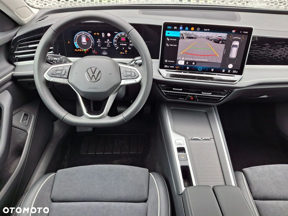 Volkswagen Passat - 22