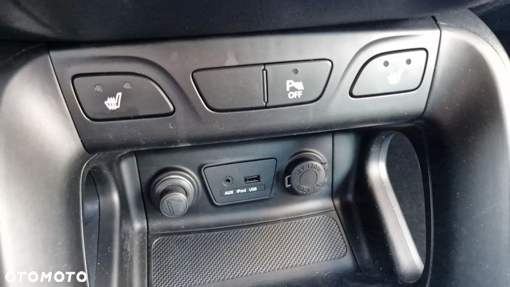 Hyundai ix35 2.0 CRDi Premium 2WD - 18