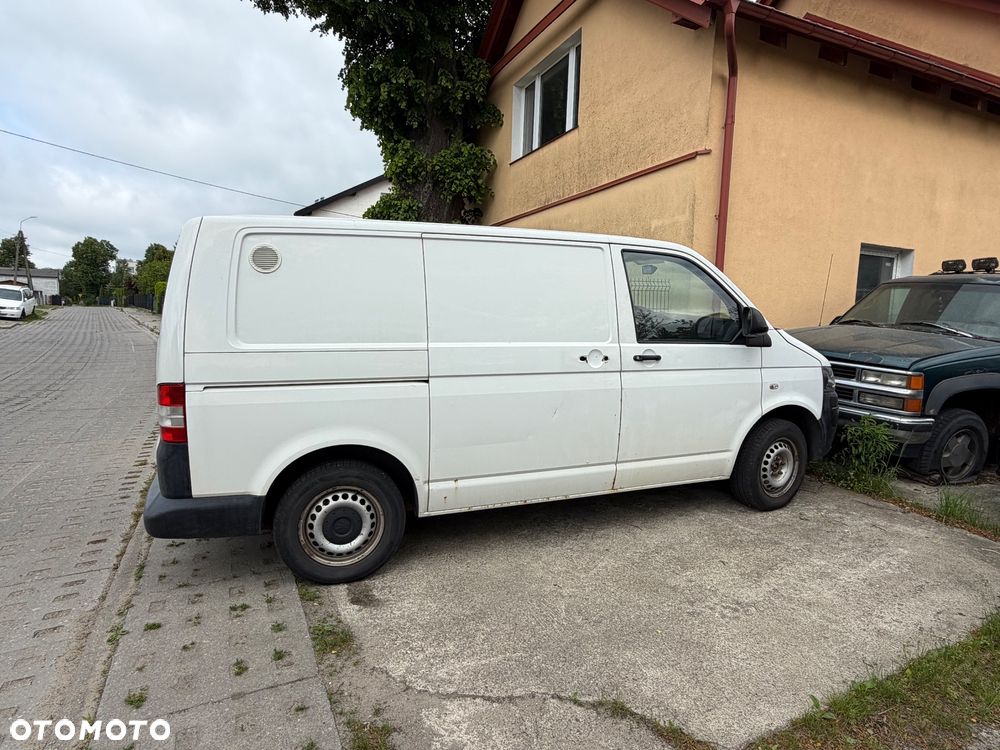 Volkswagen Transporter - 4