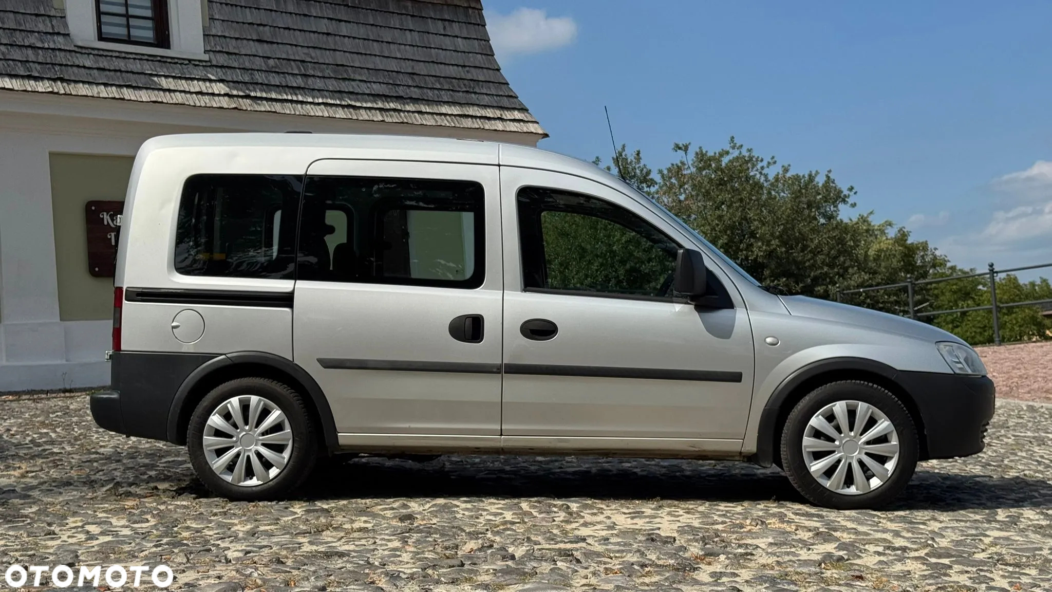 Opel Combo Tour 1.6 CNG Cosmo - 10