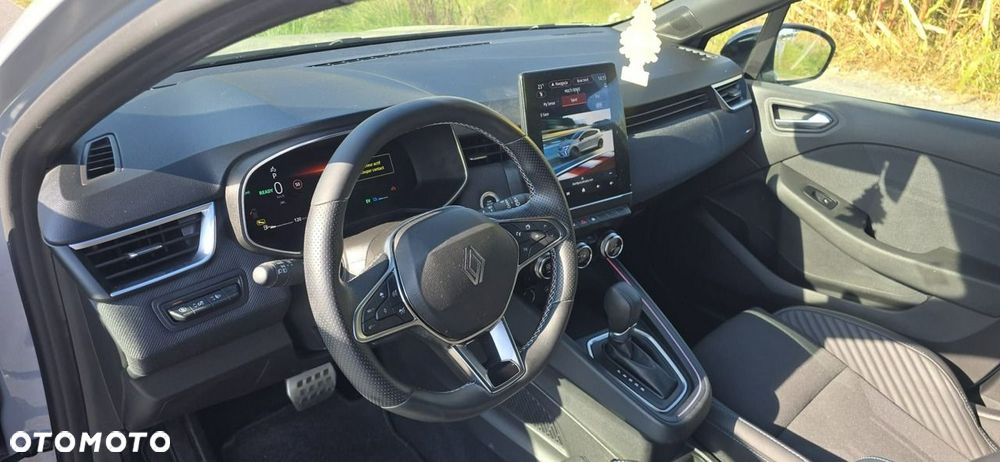 Renault Clio - 16