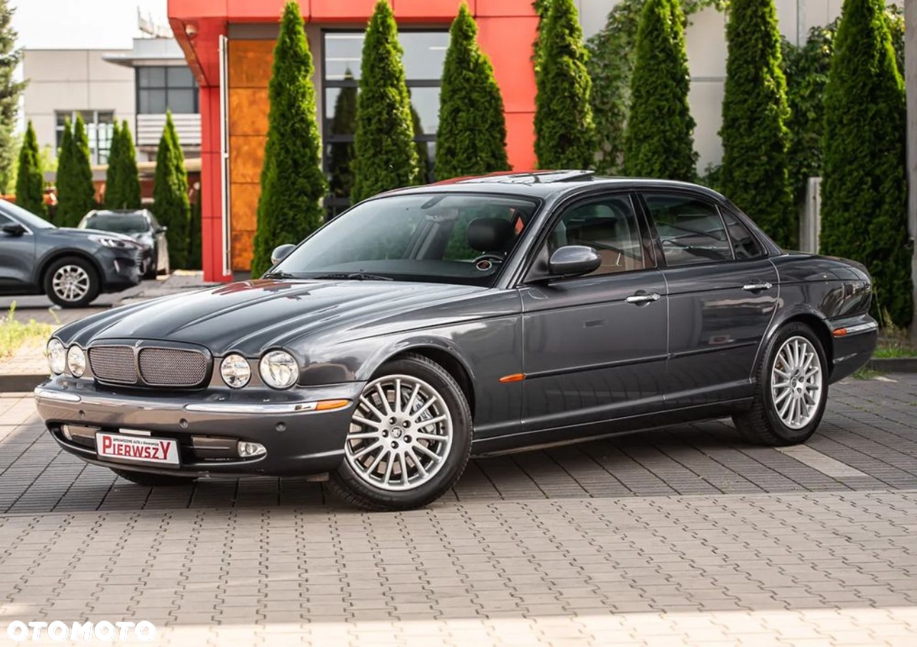 Jaguar XJR 4.2 - 4