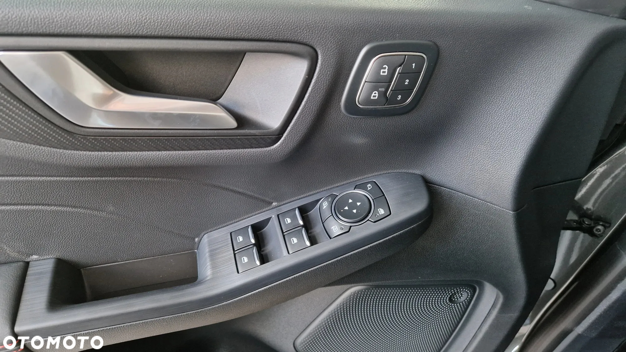 Ford Kuga 2.5 FHEV FWD ST-Line X eCVT - 14