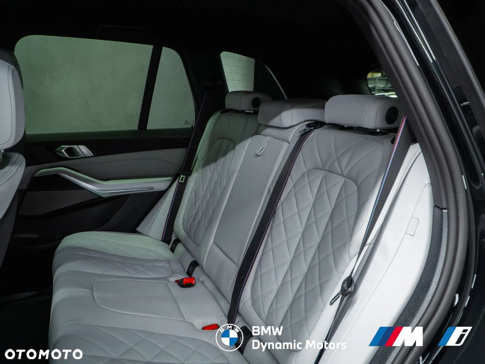 BMW X5 xDrive40i - 26