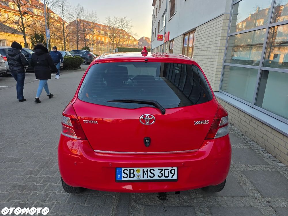 Toyota Yaris - 6