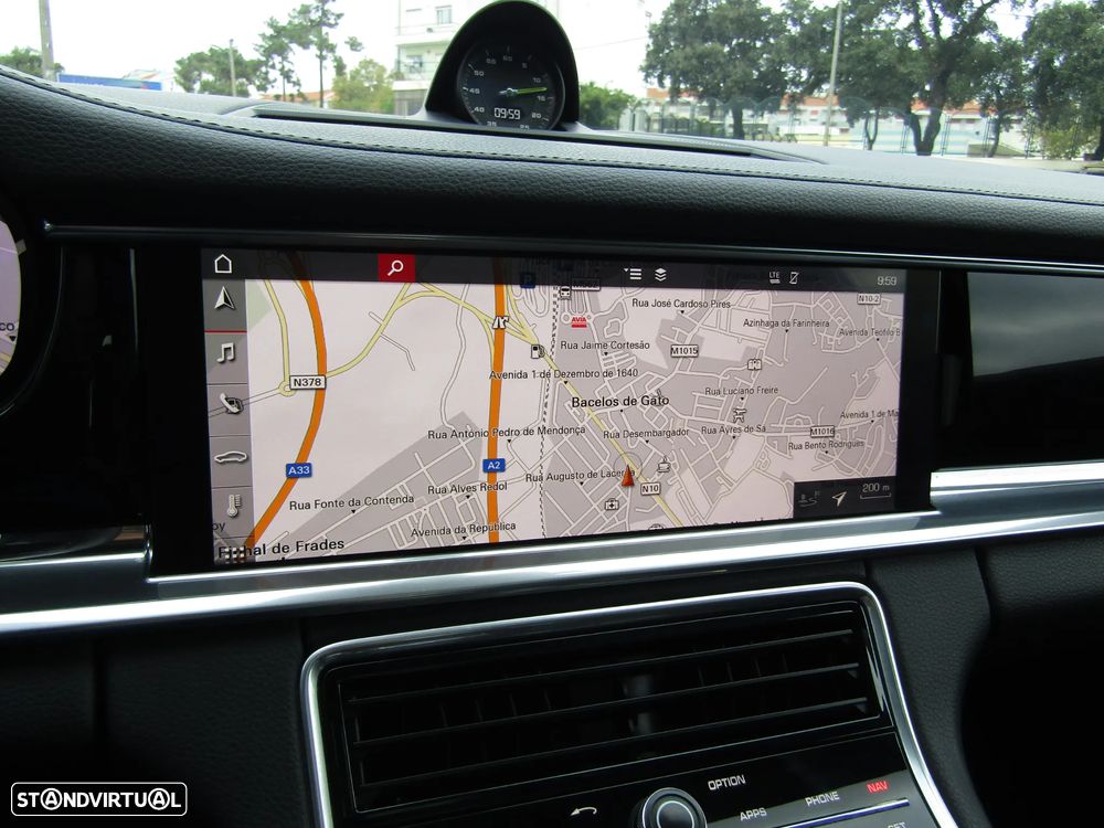 Porsche Panamera 4 E-Hybrid - 21